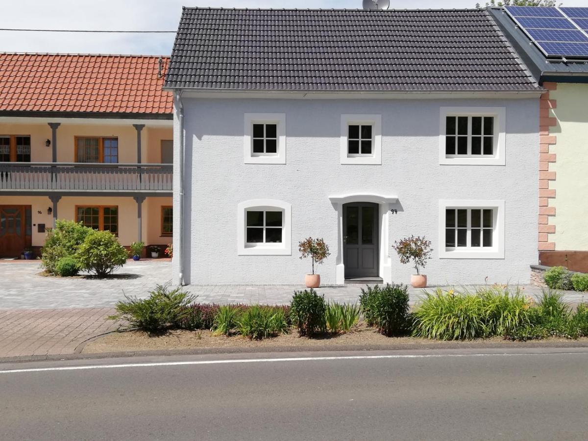 Eifel-Ferienhaus Marga Pruem Exterior photo